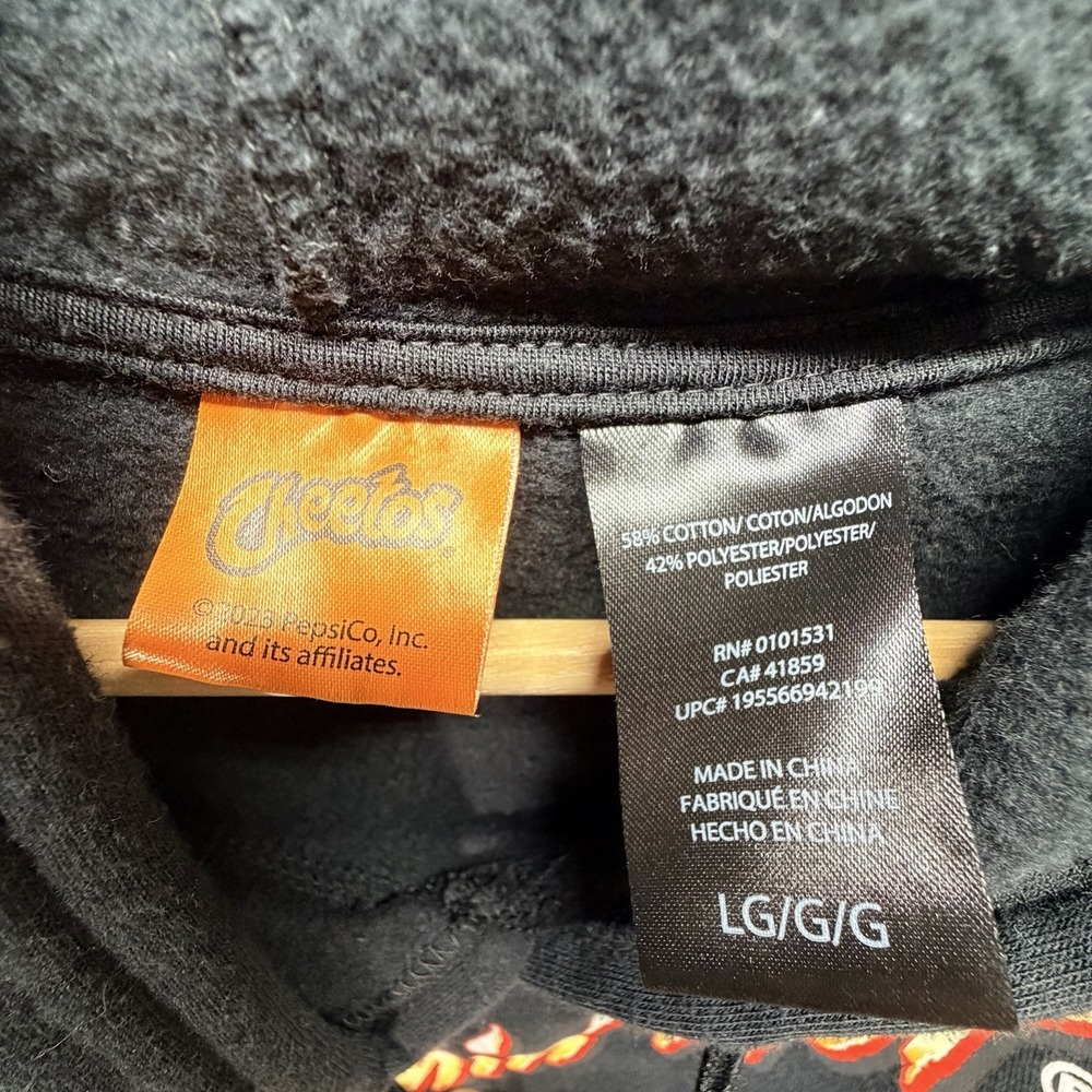 Cheetos Flamin' Hot Chester Cheetah Hoodie Black Graphic Pullover Men's Large - Picture 7 of 7